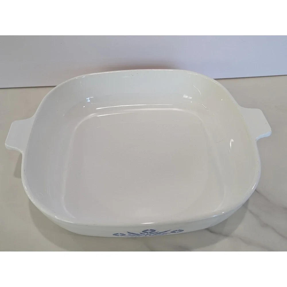 Vintage Casserole Dish 10 Inch White Blue Corning Ware Cornflower P-10-B